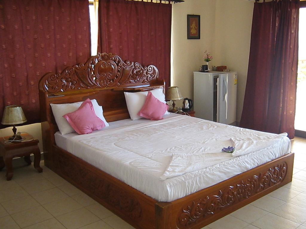 Golden Rooster Hotel Сиануквиль Номер фото